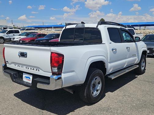 Wind Chill Pearl 2022 Toyota Tacoma SR5
