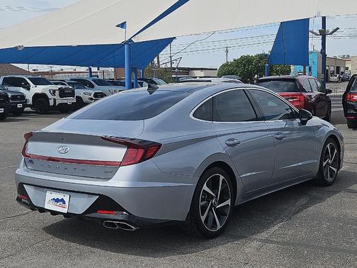 2023 Hyundai SONATA SEL Plus