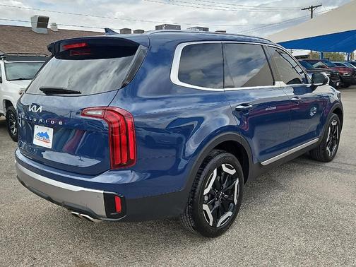 Midnight Black 2025 Kia Telluride S