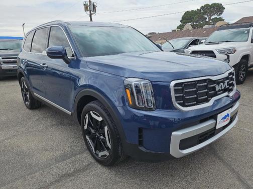 Midnight Black 2025 Kia Telluride S