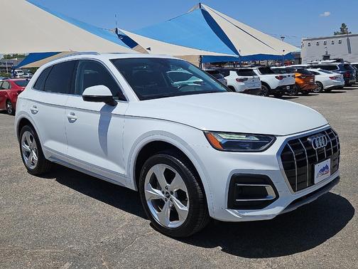 Ibis White 2021 Audi Q5 40 Premium Plus