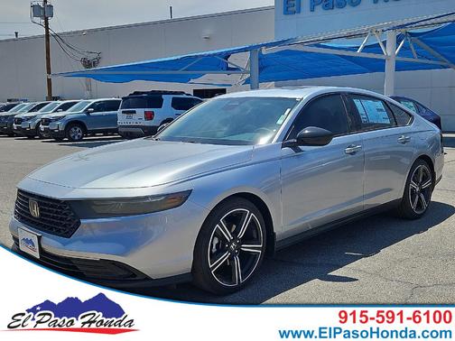 Solar Silver Metallic 2026 Honda Accord SE