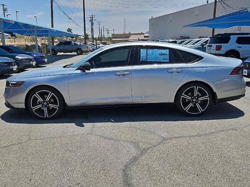 Solar Silver Metallic 2026 Honda Accord SE