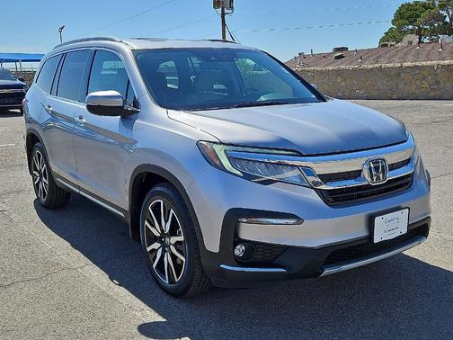 2022 Honda Pilot Touring 7-Passenger