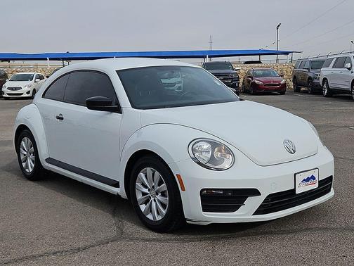 2018 Volkswagen Beetle 2.0T S
