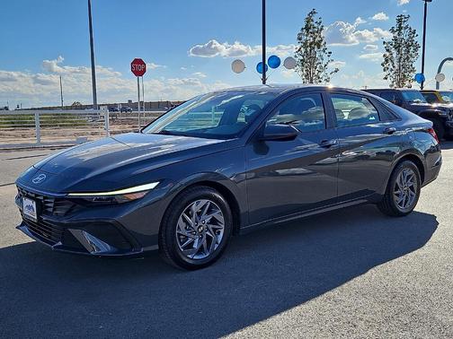 Gray 2024 Hyundai ELANTRA SEL