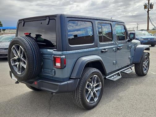 Anvil Clearcoat 2025 Jeep Wrangler 4xe Sport