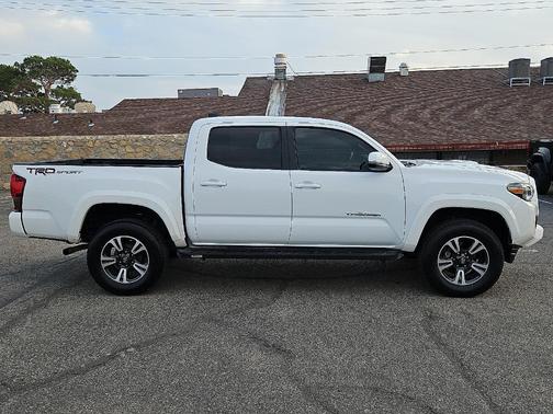 2018 Toyota Tacoma TRD Sport