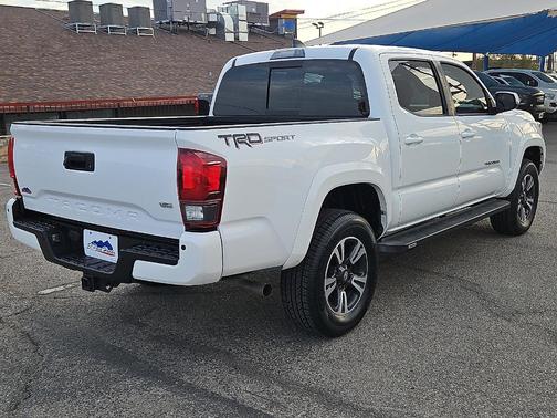 2018 Toyota Tacoma TRD Sport