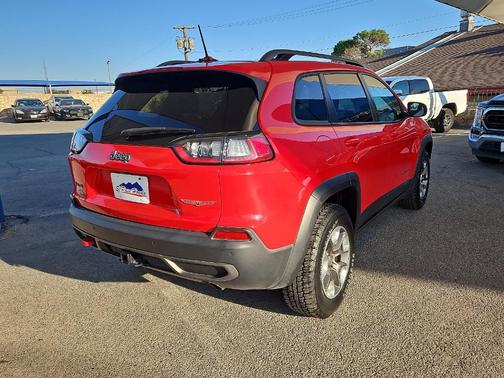 2019 Jeep Cherokee Trailhawk