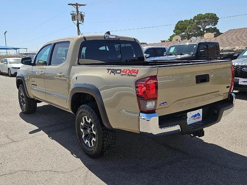 Quicksand 2019 Toyota Tacoma TRD Off Road