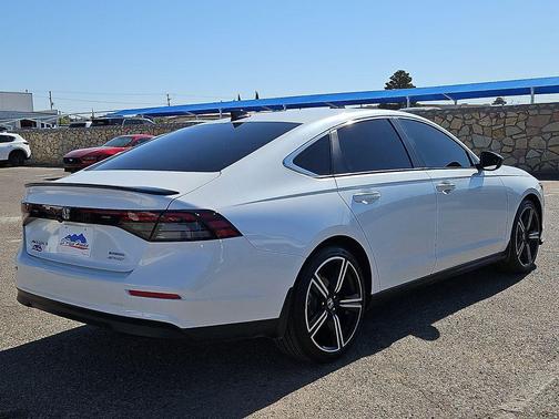 Platinum White Pearl 2025 Honda Accord Hybrid Sport