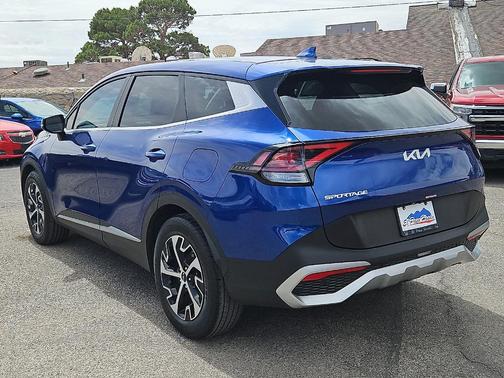 Sapphire Blue 2024 Kia Sportage EX