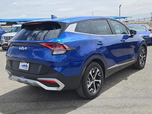 Sapphire Blue 2024 Kia Sportage EX
