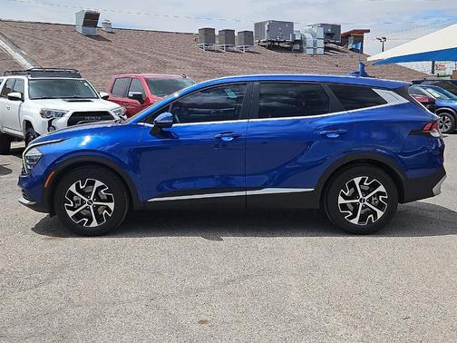 Sapphire Blue 2024 Kia Sportage EX