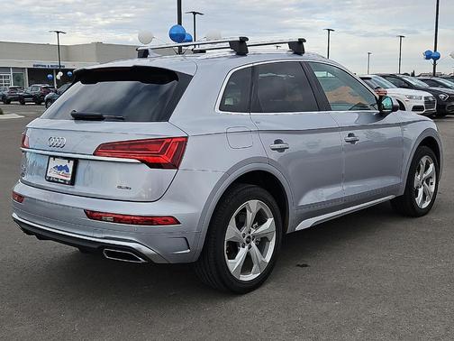 Florett Silver Metallic 2023 Audi Q5 45 S line Premium Plus