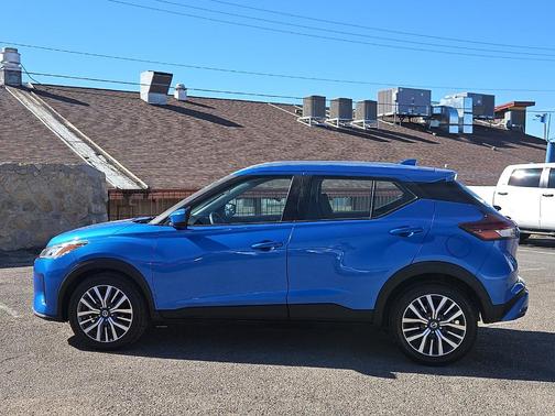 2021 Nissan Kicks SV