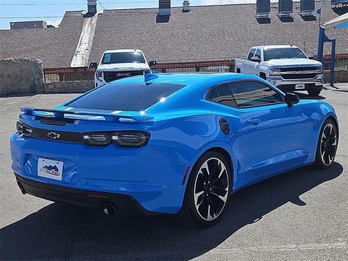 2023 Chevrolet Camaro 2LT