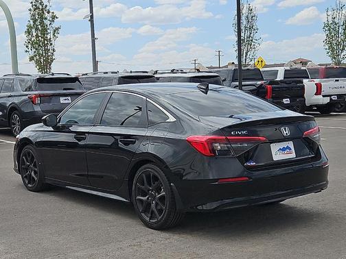 Crystal Black Pearl 2024 Honda Civic LX