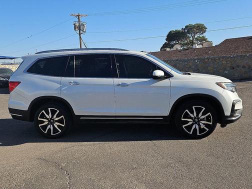 2019 Honda Pilot Touring 8-Passenger