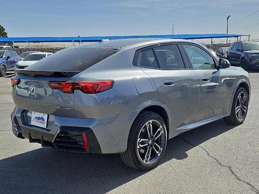 2025 BMW X2 xDrive28i