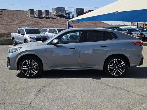 2025 BMW X2 xDrive28i