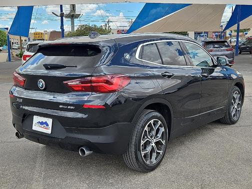 2023 BMW X2 sDrive28i