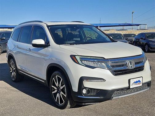 2019 Honda Pilot Touring 8-Passenger