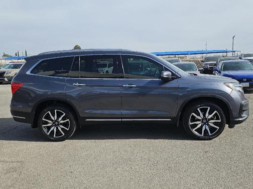 2019 Honda Pilot Touring 7-Passenger