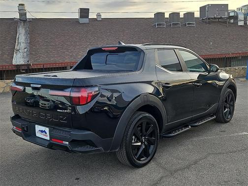 2023 Hyundai SANTA CRUZ NIGHT