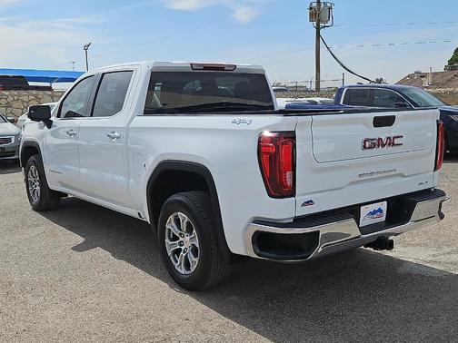Summit White 2025 GMC Sierra 1500 SLT