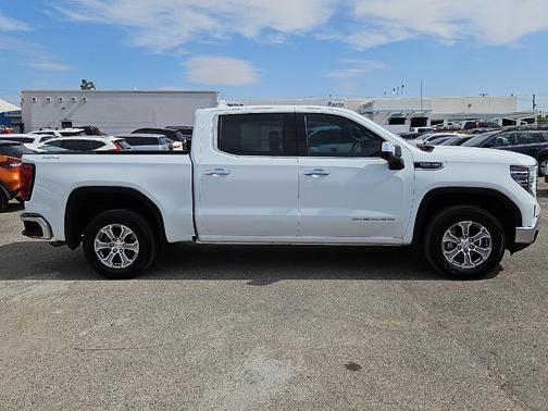 Summit White 2025 GMC Sierra 1500 SLT