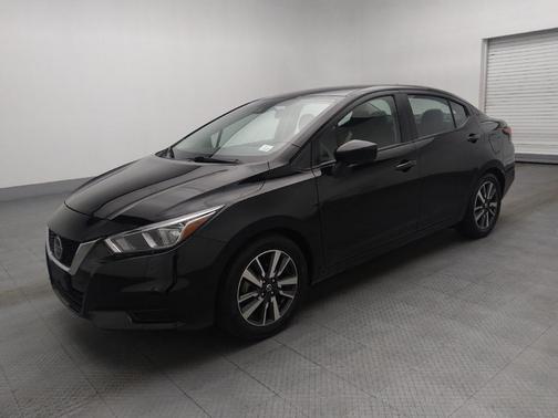 2022 Nissan Versa 1.6 SV