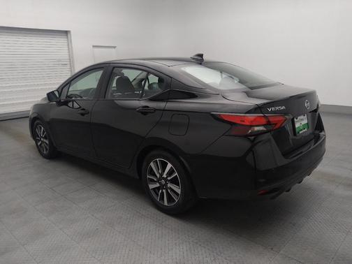 2022 Nissan Versa 1.6 SV