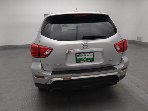 2019 Nissan Pathfinder SV