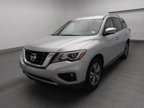 2019 Nissan Pathfinder SV