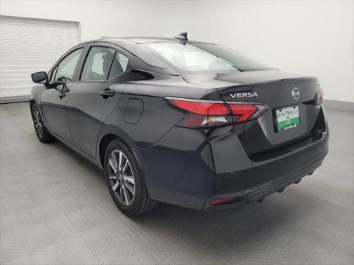 2022 Nissan Versa 1.6 SV