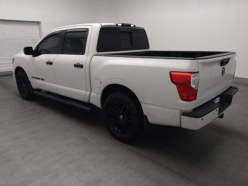 2018 Nissan Titan SV