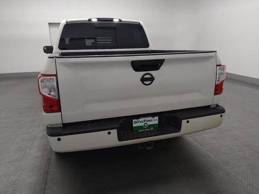 2018 Nissan Titan SV