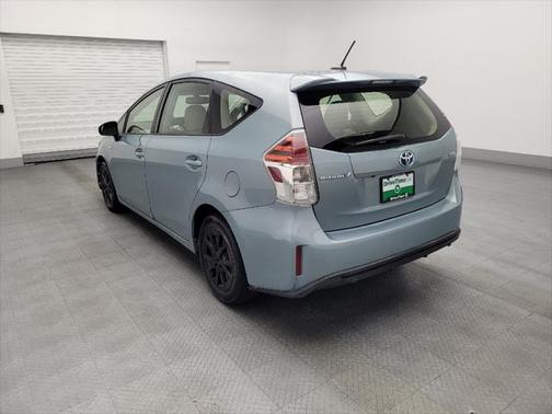 2015 Toyota Prius v Four