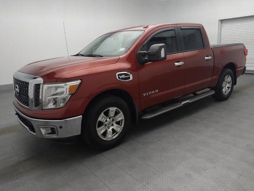 2017 Nissan Titan SV