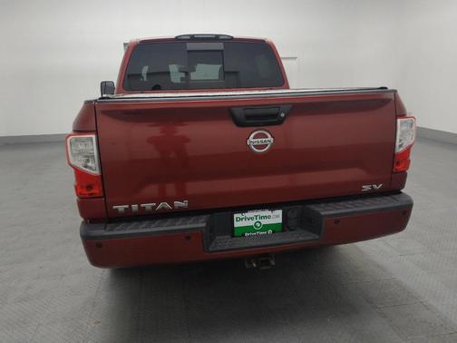 2017 Nissan Titan SV