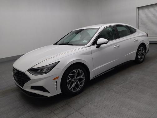 2022 Hyundai SONATA SEL