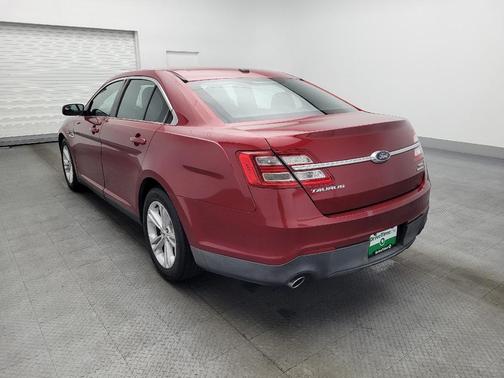 2015 Ford Taurus SEL