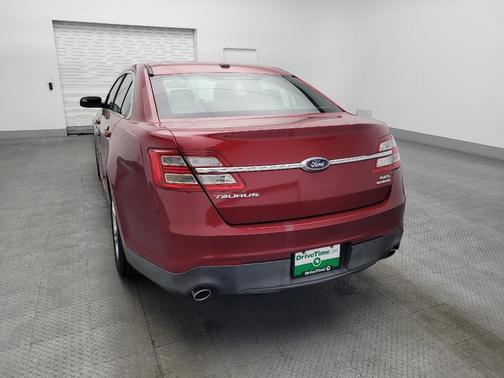2015 Ford Taurus SEL