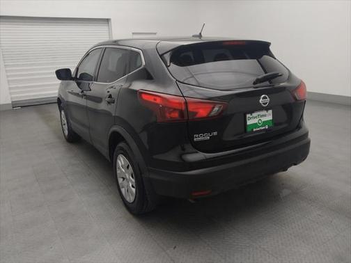 2017 Nissan Rogue Sport S