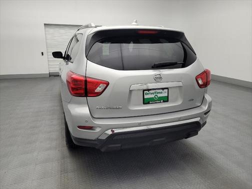 2019 Nissan Pathfinder S