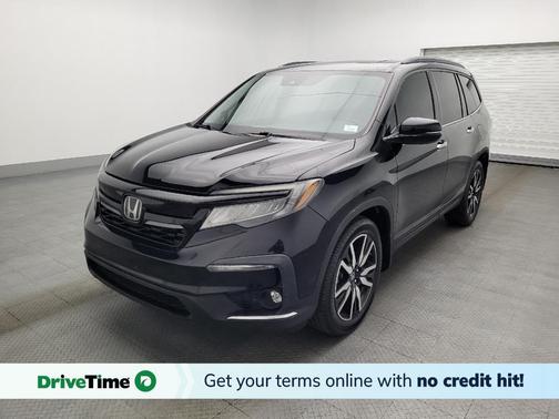 2019 Honda Pilot Touring 8-Passenger