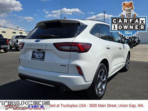 2023 Ford Escape ST-Line Select