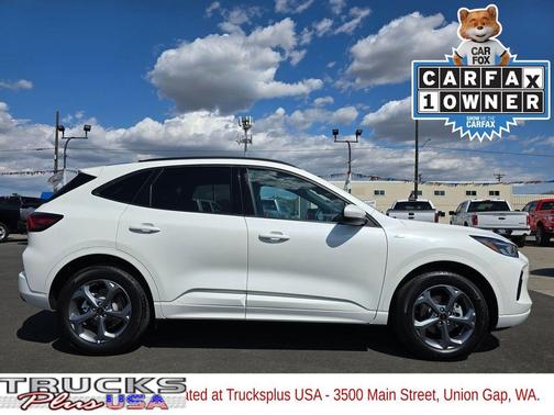 2023 Ford Escape ST-Line Select